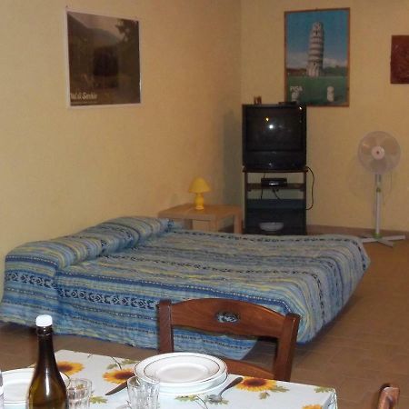 Apartamento Caddelovi Fibbialla Exterior foto